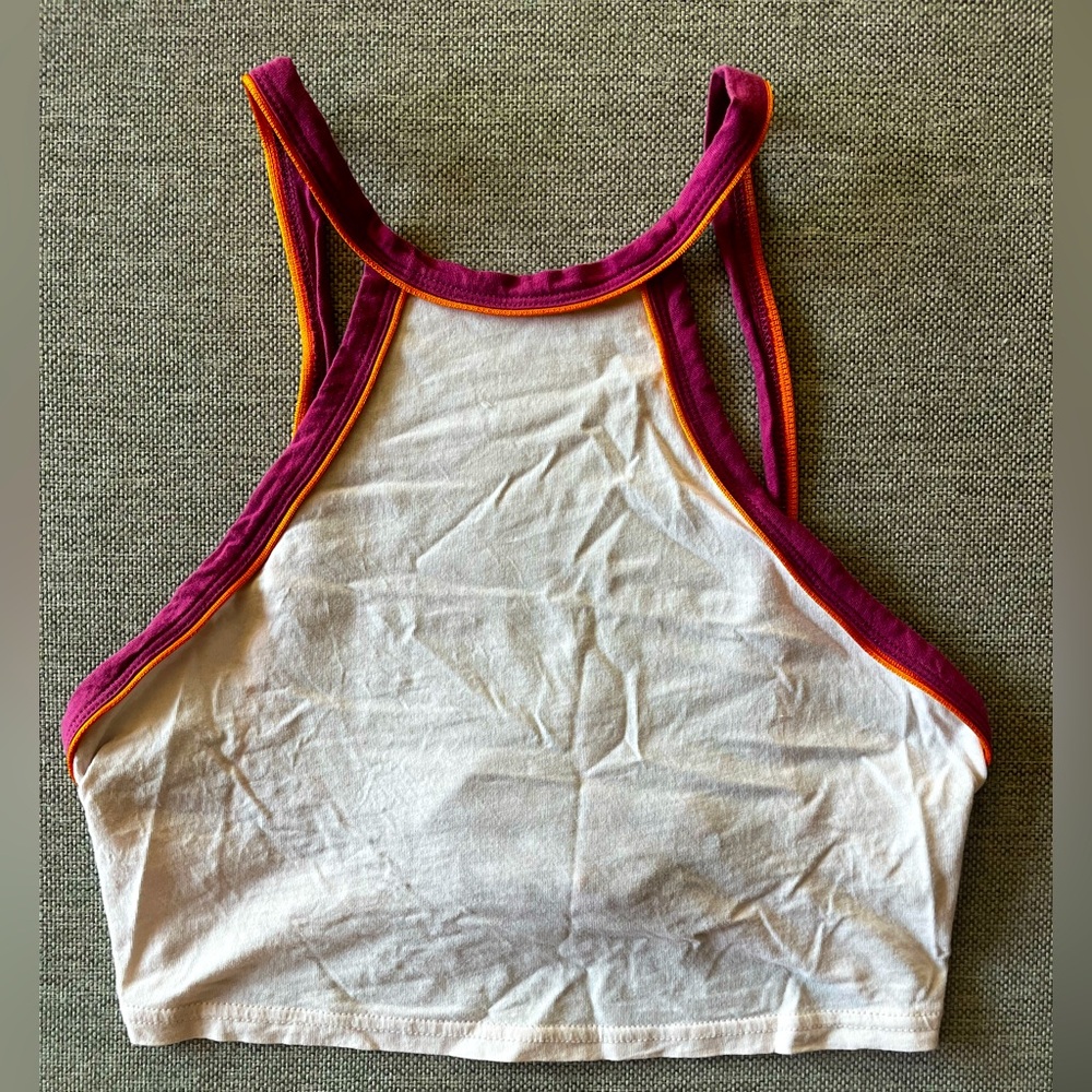 BDG urban outfitters tee crop backless contrast piping size S